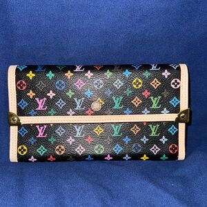 Vintage Black Monogram multi Portefeuille International  Tri-Fold Long Wallet